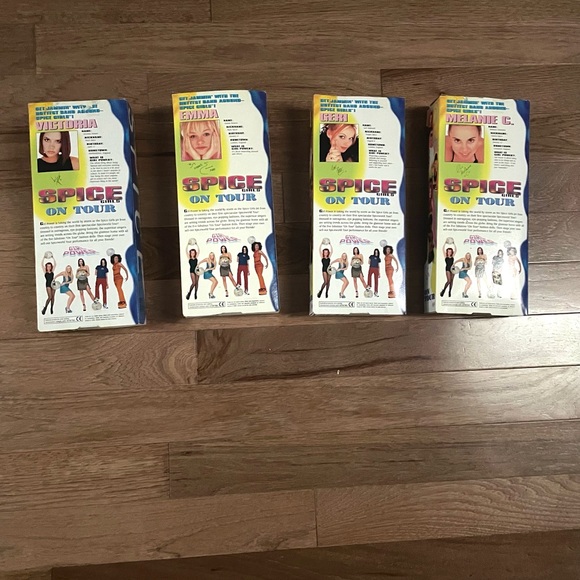Bundle- Spice Girls on Tour Dolls - Picture 6 of 6